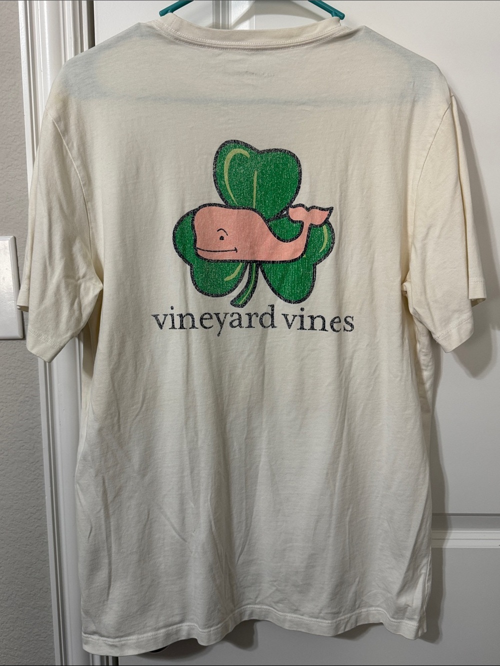 🍀🐳Vineyard Vines St. Patrick's Day tee